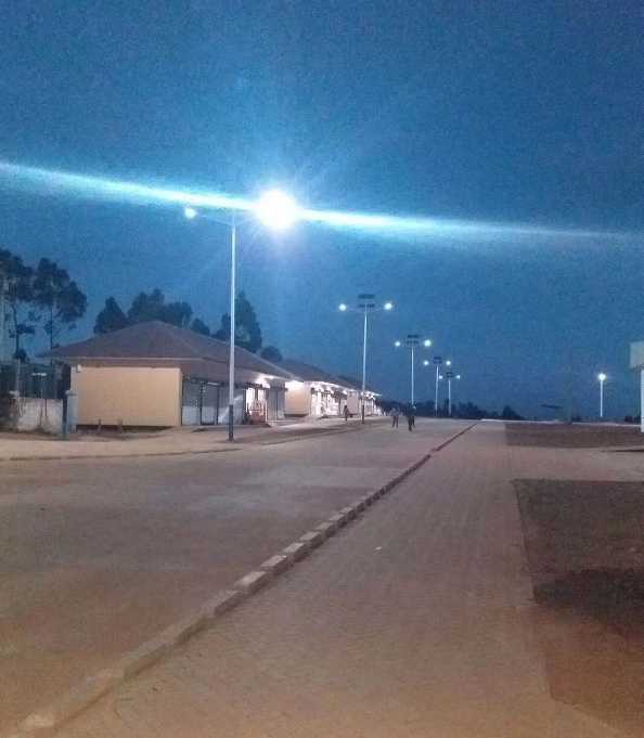 肇庆市非洲科特迪瓦太阳能路灯工程